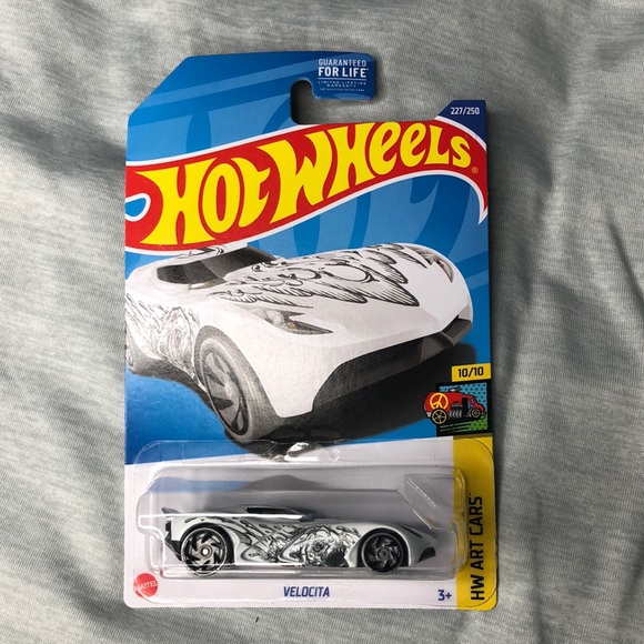 Velocita Art Car - Picture 1 of 8